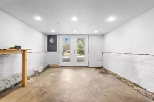 2854 Catherine St, Dallas, TX 75211 - Photo 24