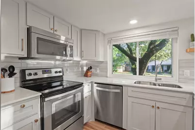 3005 Old Orchard Court, Bedford, TX 76021 - Photo 8