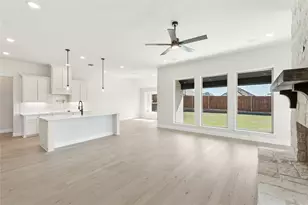 504 Red Maple Rd, Waxahachie, TX 75165 - Photo 14