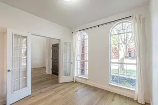 12392 Hawk Creek Dr, Frisco, TX 75033 - Photo 8