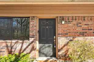 5744 Cedar Creek Dr, Benbrook, TX 76109 - Photo 4