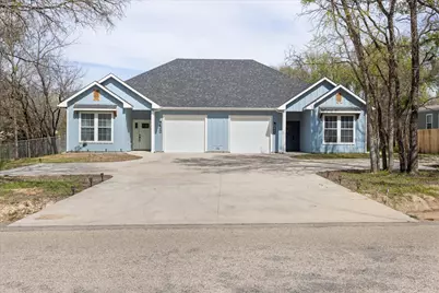 409 Cleveland Road, Granbury, TX 76049 - Photo 2