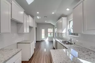 549 Epiphany Ln, Lavon, TX 75166 - Photo 2