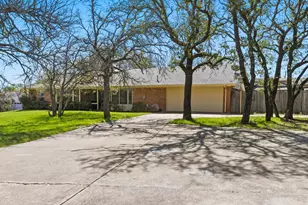 408 Canyon Trail Rd, Weatherford, TX 76087 - Photo 2