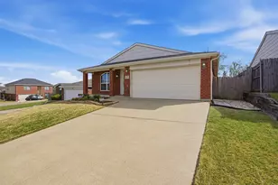 10205 Dawson Trail, Fort Worth, TX 76108 - Photo 2