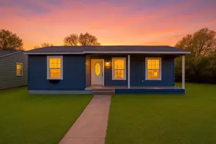 208 3rd St, Whitesboro, TX 76273 - Photo 26