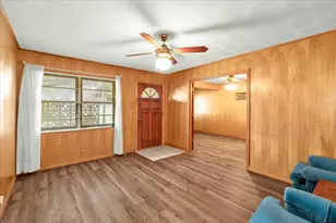 1845 Chevy Chase Dr, Carrollton, TX 75006 - Photo 8