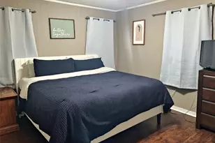 215 N Karl Cayton St, Groesbeck, TX 76642 - Photo 18