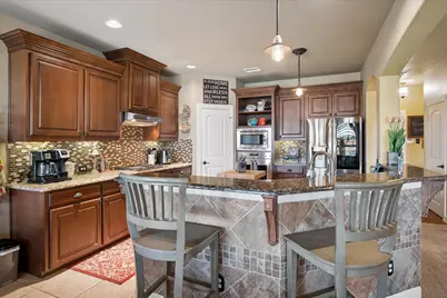 7027 Hickory Estates Drive, Sachse, TX 75048 - Photo 10