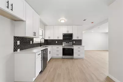 4040 Wind River Drive, Dallas, TX 75216 - Photo 8