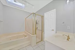 4921 Arborgate Dr, Arlington, TX 76017 - Photo 20