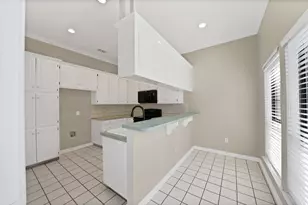 4921 Arborgate Dr, Arlington, TX 76017 - Photo 14