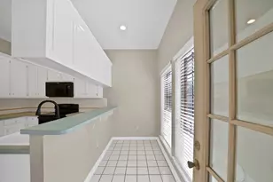 4921 Arborgate Dr, Arlington, TX 76017 - Photo 12