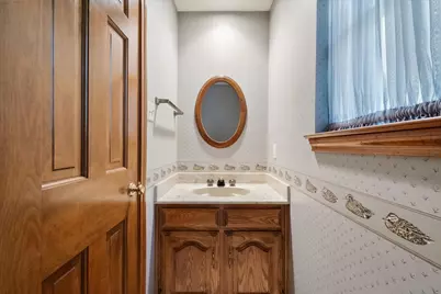 1812 Rollingwood Court, Bedford, TX 76021 - Photo 20