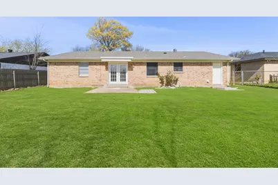 4944 Saucer Drive, Haltom City, TX 76117 - Photo 32