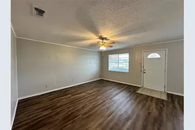 407 Maple Street #B, Commerce, TX 75428 - Photo 10