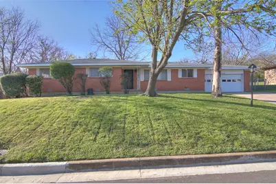 1435 W Water Street, Weatherford, TX 76086 - Photo 1