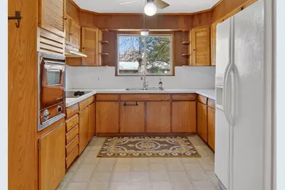 1435 W Water Street, Weatherford, TX 76086 - Photo 12