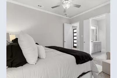 1923 Cathedral Drive, Farmers Branch, TX 75234 - Photo 16