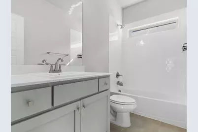 1923 Cathedral Drive, Farmers Branch, TX 75234 - Photo 20