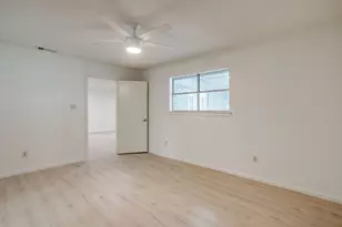 7325 Trimble Dr, Fort Worth, TX 76134 - Photo 16