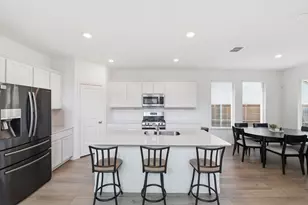 1269 Western Yarrow Dr, Justin, TX 76247 - Photo 4