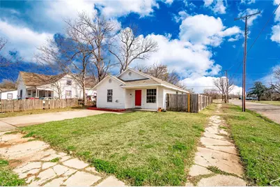 701 E College Street, Sherman, TX 75090 - Photo 2