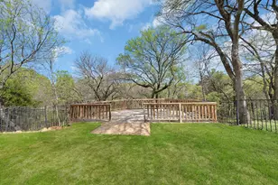 2770 S Lakeview Dr, Cedar Hill, TX 75104 - Photo 38