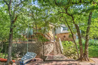 100 N Edgewater Drive, Highland Village, TX 75077 - Photo 2