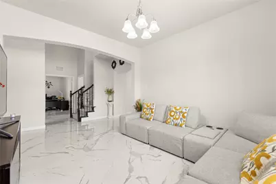 686 Sailors Avenue, Lewisville, TX 75056 - Photo 8