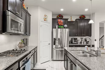 686 Sailors Avenue, Lewisville, TX 75056 - Photo 14