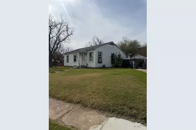 2033 Redman Circle, Dallas, TX 75223 - Photo 2