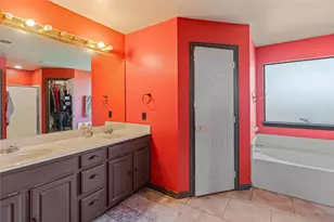 810 Maples Ave, McKinney, TX 75069 - Photo 26