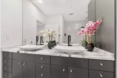 2323 N Houston Street #704, Dallas, TX 75219 - Photo 36