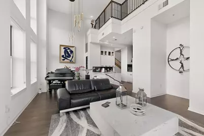 2323 N Houston Street #704, Dallas, TX 75219 - Photo 10