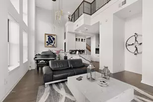 2323 N Houston St, Dallas, TX 75219 - Photo 10