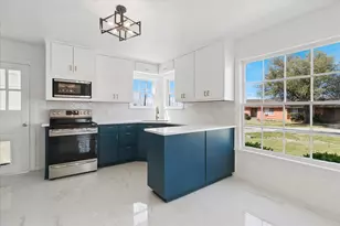 602 W Pecan St, Celina, TX 75009 - Photo 14