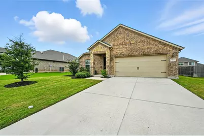 5 Pheasant Run, Sanger, TX 76266 - Photo 2