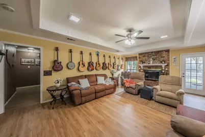 748 Regency Drive, Hurst, TX 76054 - Photo 10
