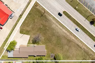 5338 Boat Club Rd, Fort Worth, TX 76135 - Photo 2