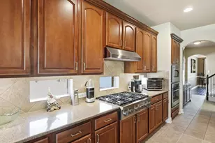 1130 Rio Bravo Way, Shady Shores, TX 76208 - Photo 12