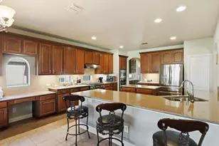 1130 Rio Bravo Way, Shady Shores, TX 76208 - Photo 8