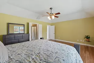 1338 Saddleback Ln, Lewisville, TX 75067 - Photo 14