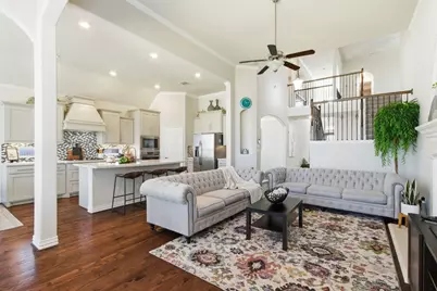 4211 Prado Court, Irving, TX 75063 - Photo 10