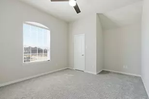 4211 Prado Ct, Irving, TX 75063 - Photo 34