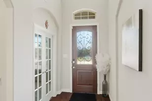 4211 Prado Ct, Irving, TX 75063 - Photo 4