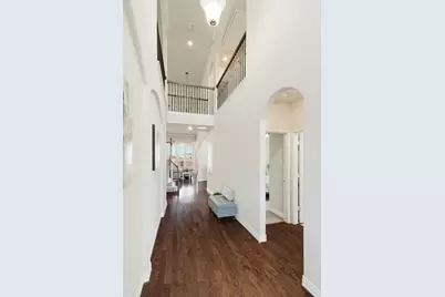 4211 Prado Court, Irving, TX 75063 - Photo 6