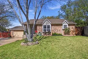 4900 Sagebrush Ct, Arlington, TX 76017 - Photo 1