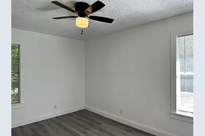 3211 Poplar Street, Greenville, TX 75402 - Photo 16