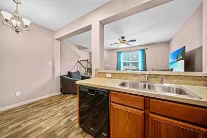 6808 Carrington Lane, Fort Worth, TX 76137 - Photo 10